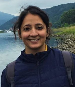 Dr Avantika Bhaksar.jpg