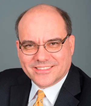 Ede-Ijjasz-Vasquez-square